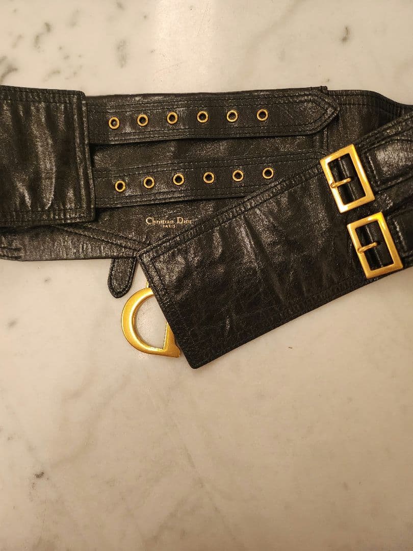 Christian Dior サドルベルト　ワンピース・ スカートとの合わせに♥