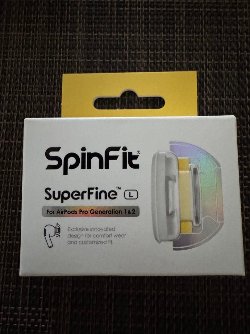 【美品 おまけつき】AirPods Pro 2(lightning端子)