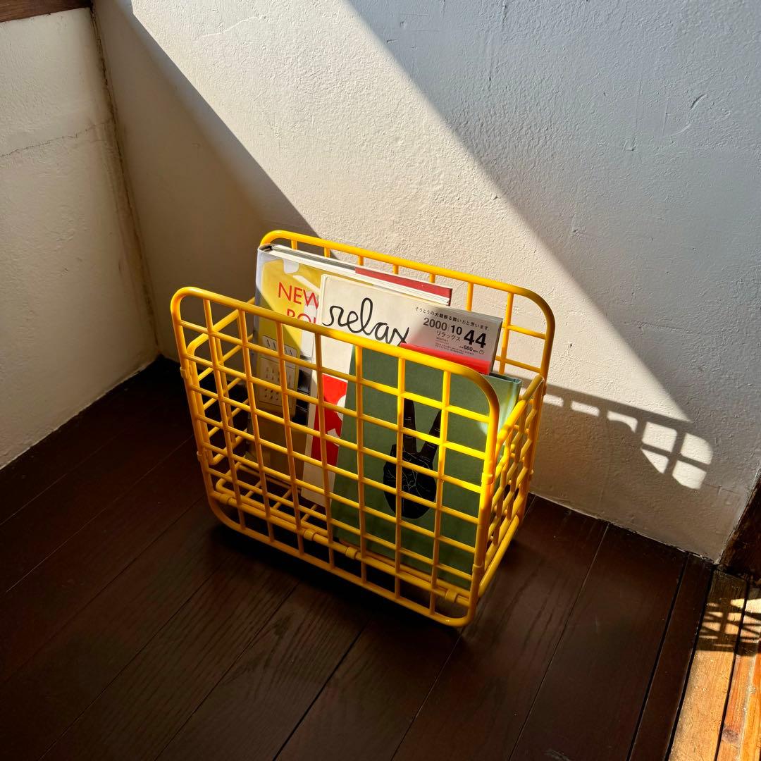 雑誌ラック マガジンラック 収納ボックス ポストモダン スペースエイジ 昭和レト