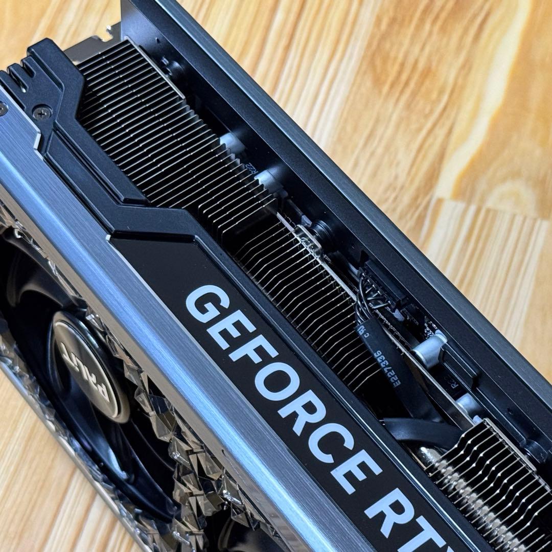 グラフィックボード・グラボ・ビデオカード GeForce RTX 4090 GameRock OmniBlack 24GB