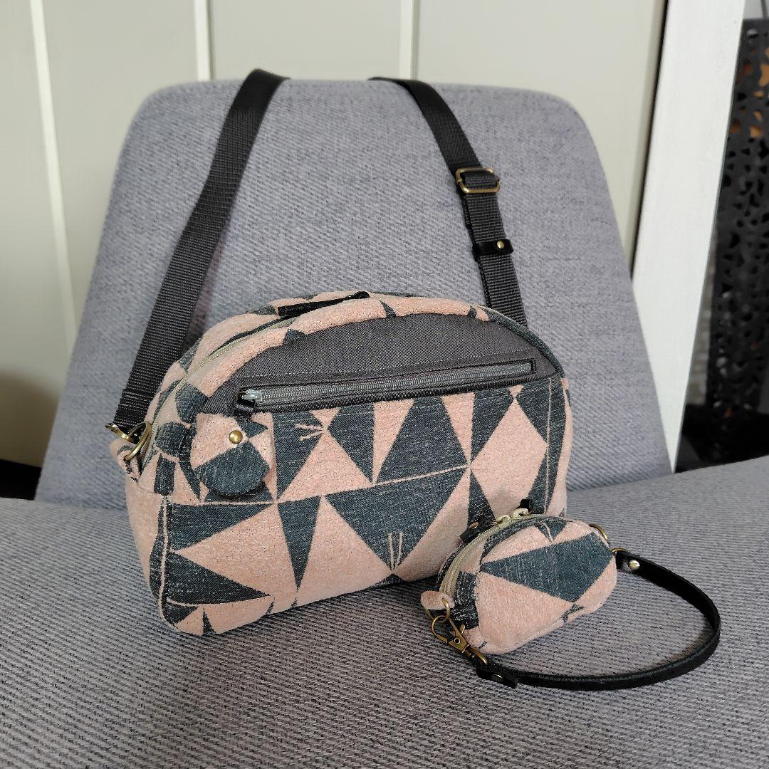 ミナペルホネン両開きカードが入るショルダーバックハンドメイド