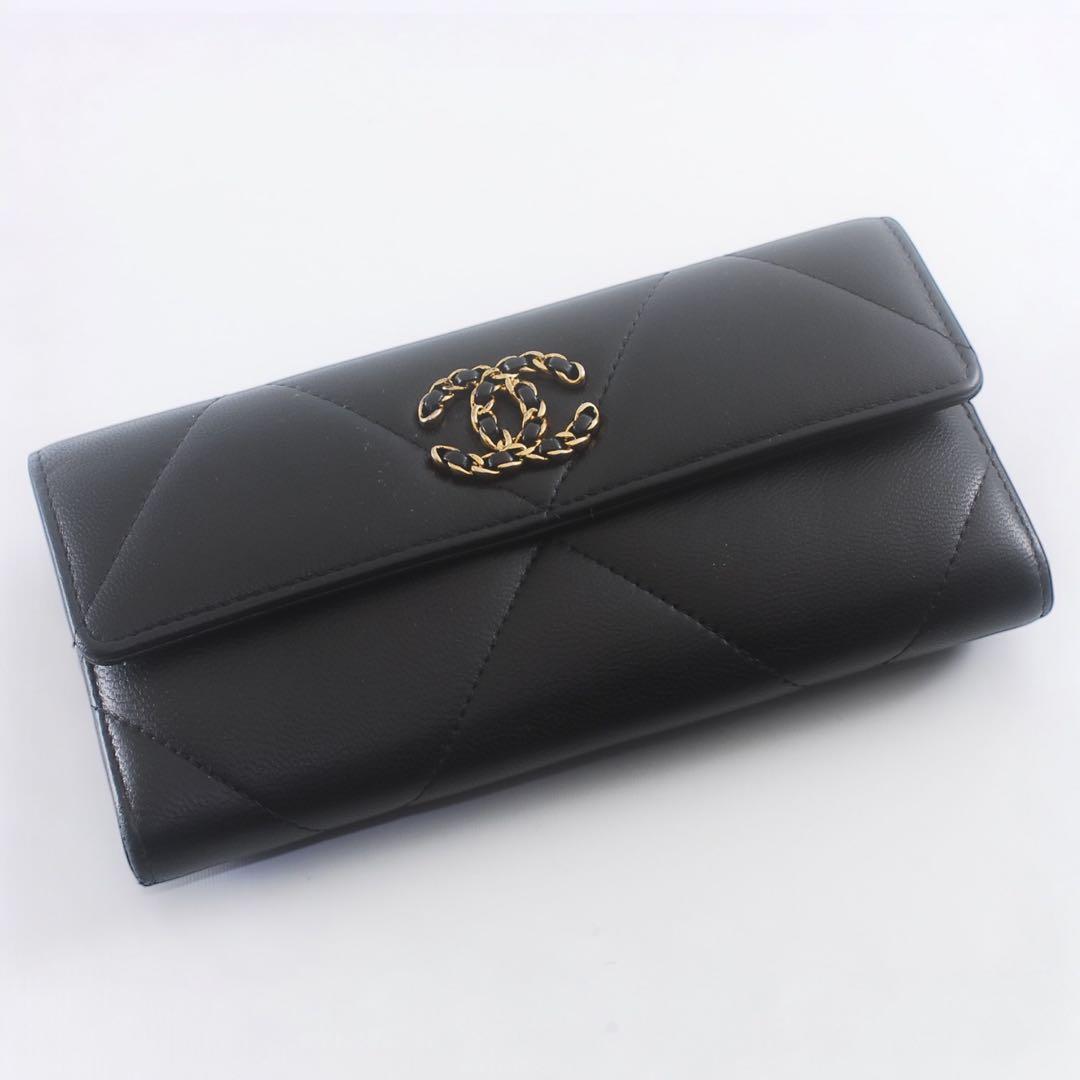 ぴchan＊CHANEL＊シャネル＊19 ディズヌフ＊ラムスキン＊フラップ