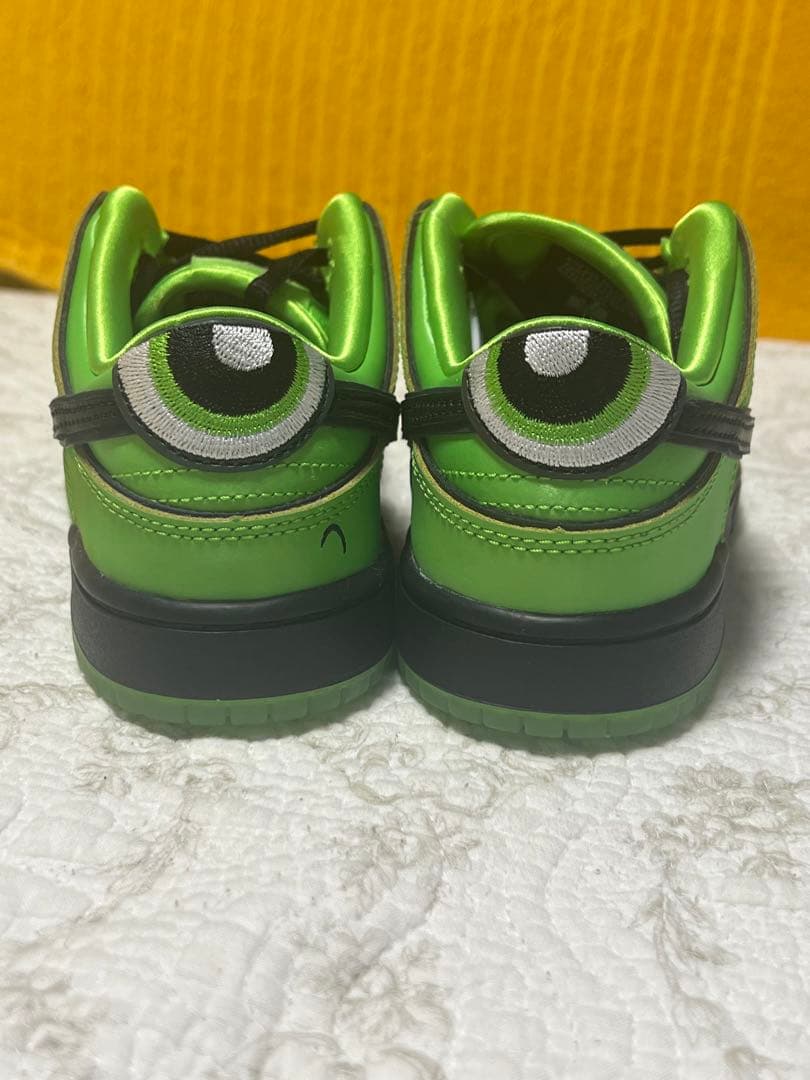 パワーパフガールズ ナイキ SB PS ダンク \"バターカップ 20cm キッズ