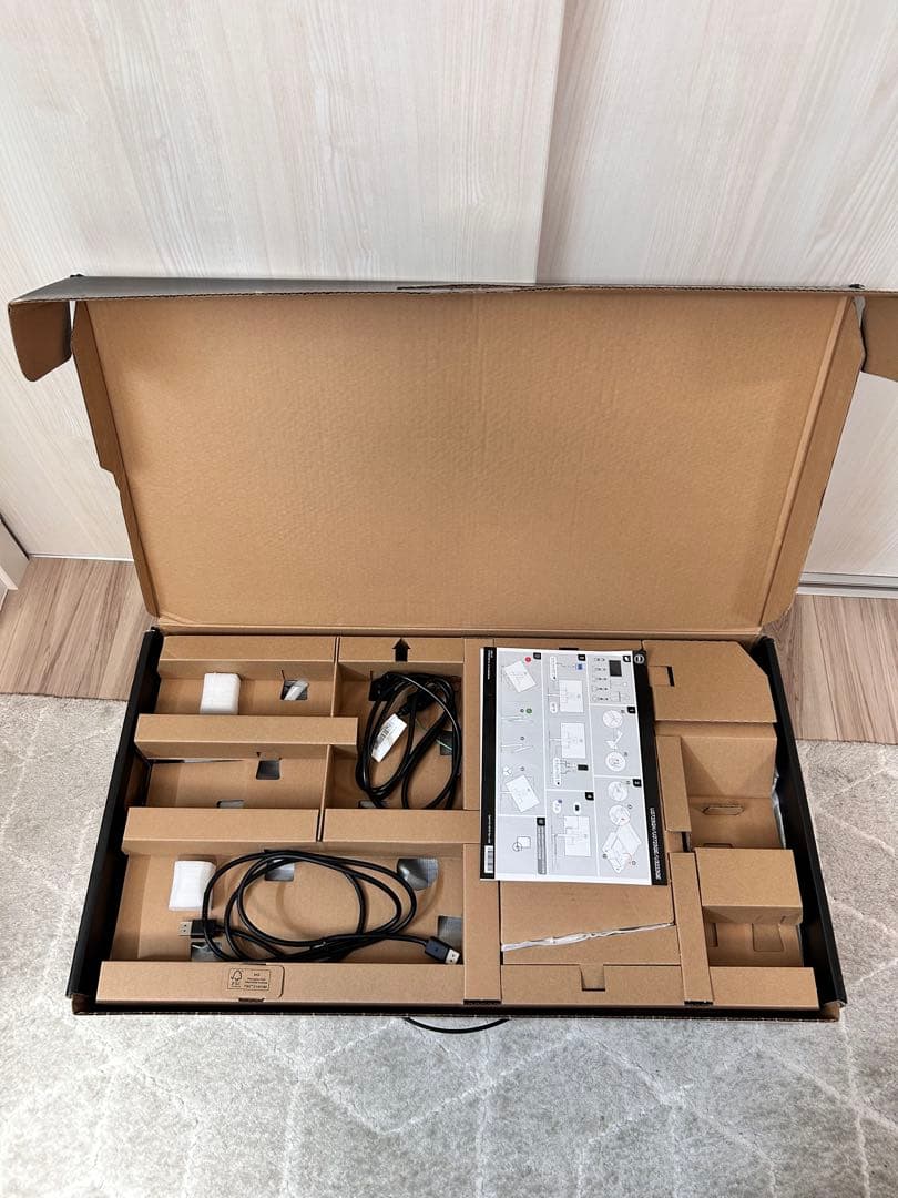 DELL 27インチ 4K USB-Cハブモニタ　U2723QEモデル