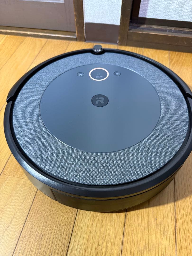 Irobot i5 ,拭き取り機能付き