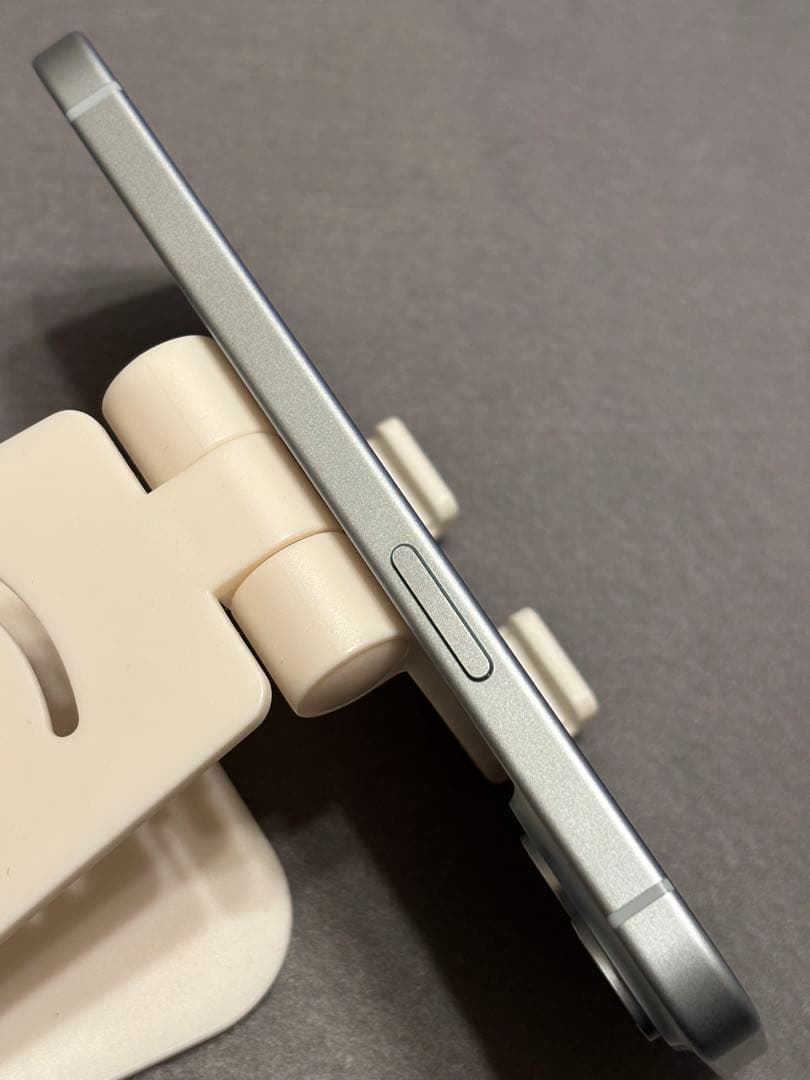 [訳あり品] iPhone 15 ブルー　SIMフリー バッテリー最大99%