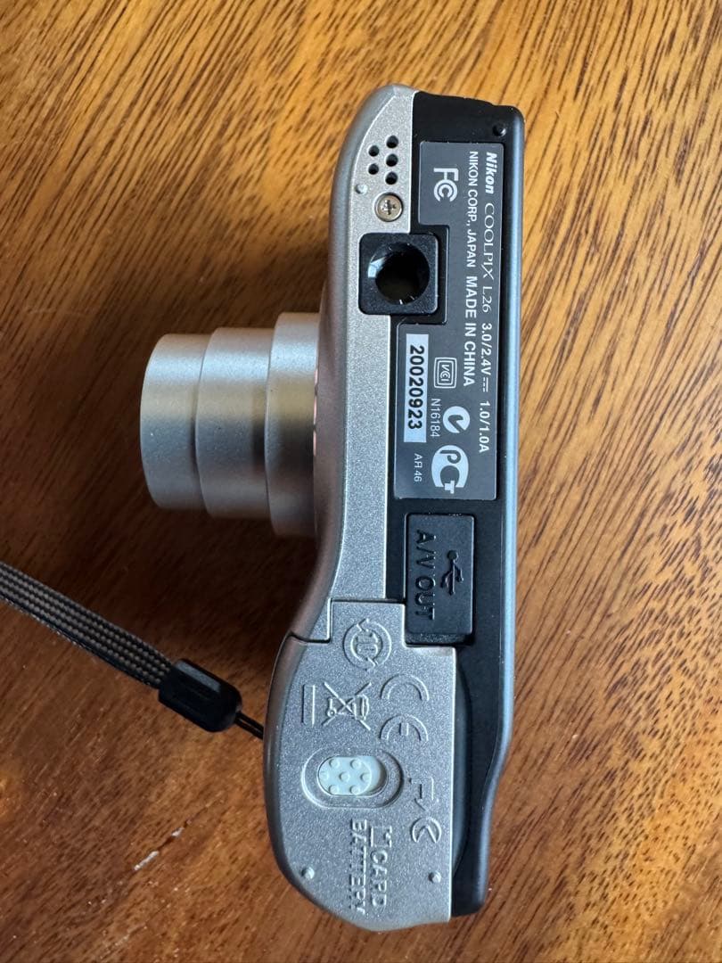 【値下げ】Nikon COOLPIX Ꮮ26 デジタルカメラ