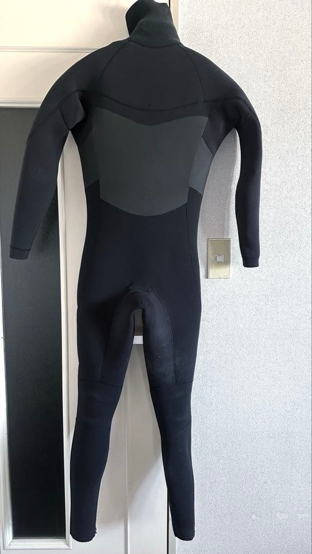 セミドライフルスーツ 5mm/3mm