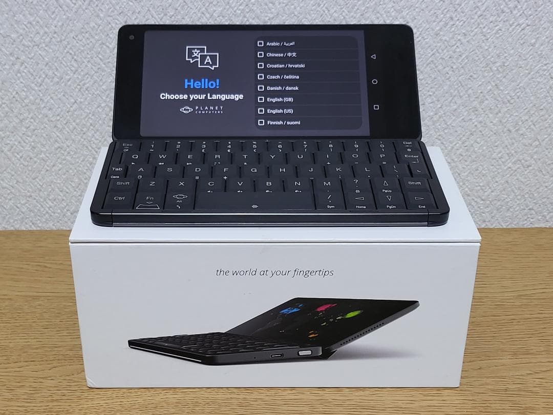 Planet Computers Gemini PDA 4G 英語キーボード