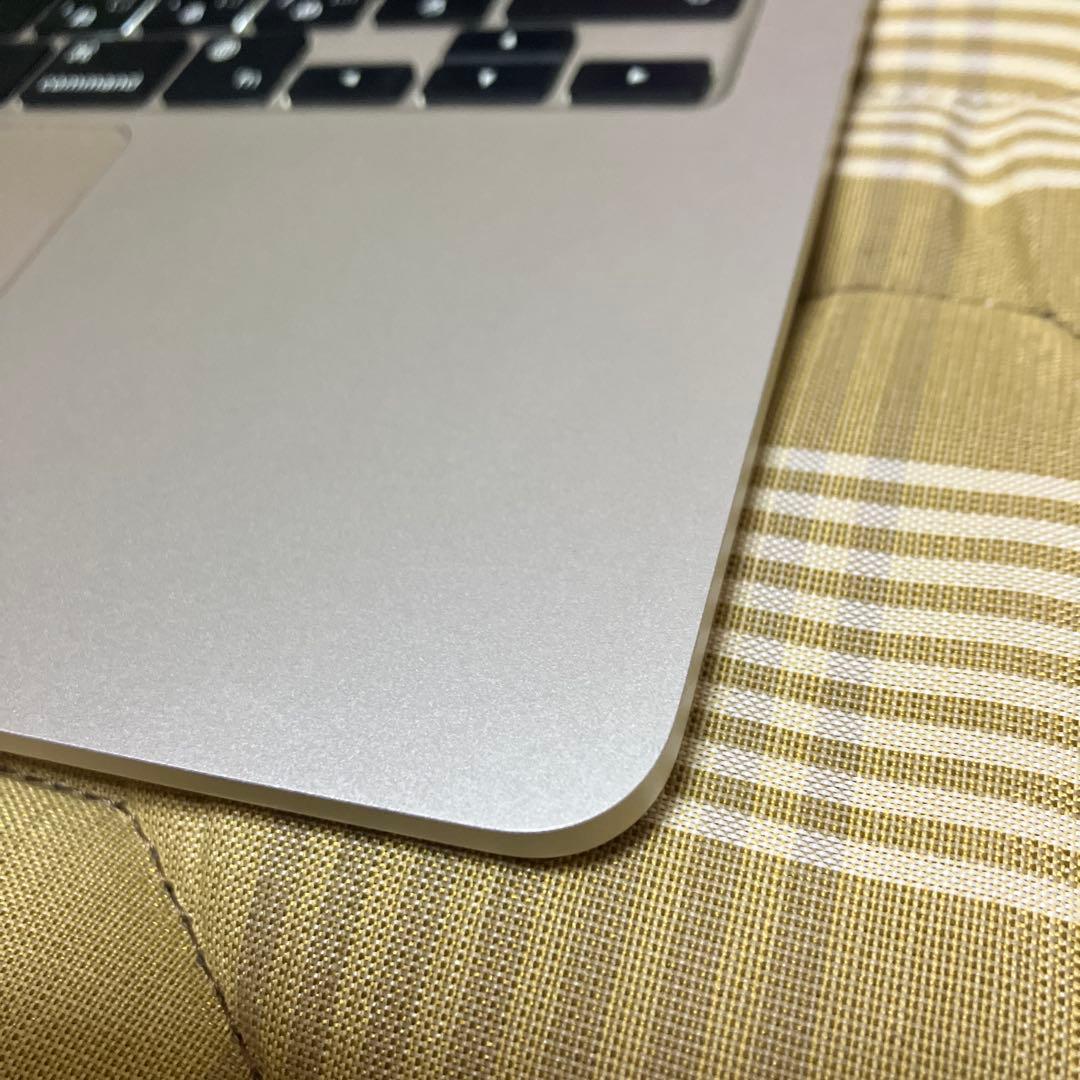【SK】MacBook Air 13 スターライト 8GB 256GB