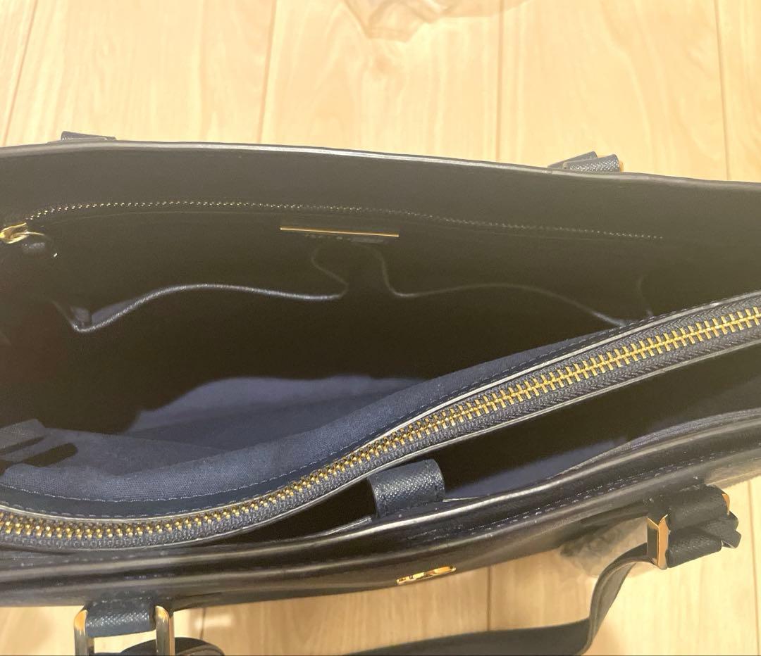 トリーバーチ ロビンソン トートバッグ ショルダーバッグ ネイビー