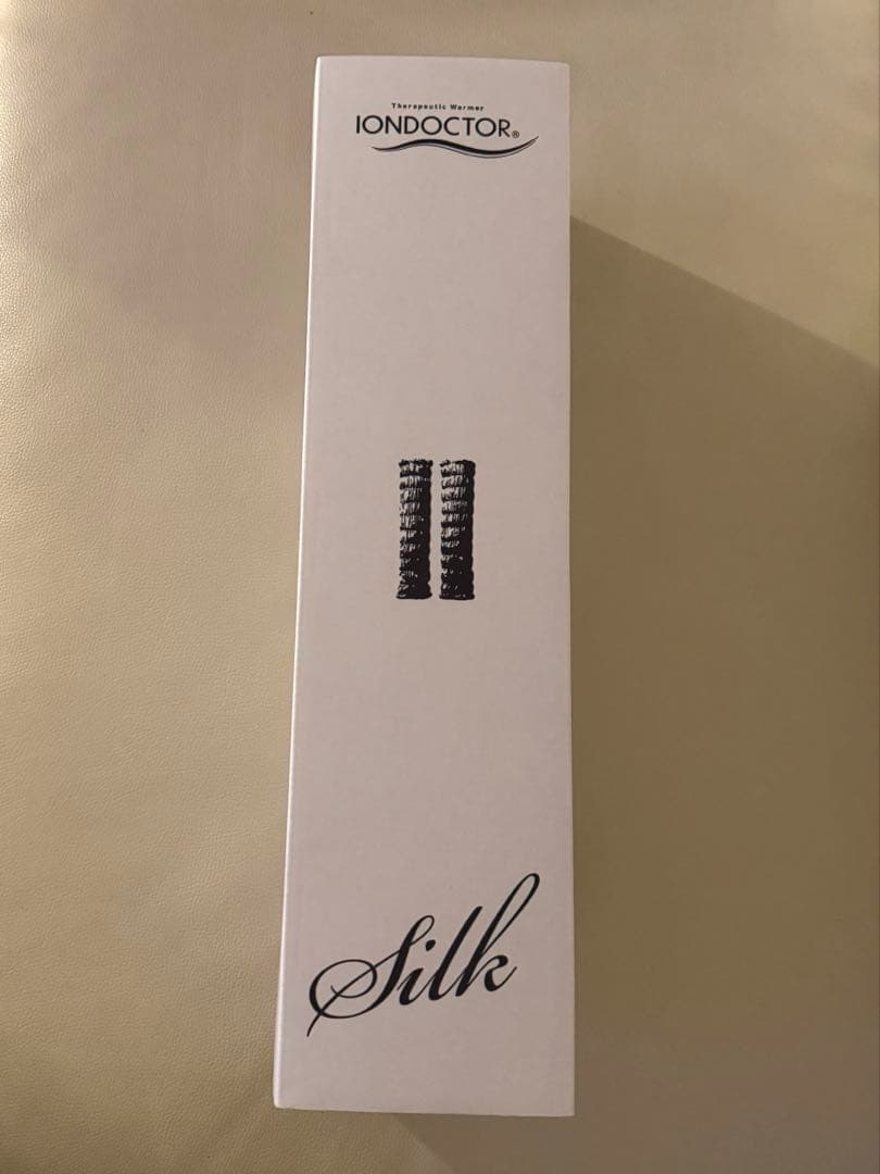 イオンドクターシルクレッグウォーマー新品未使用
