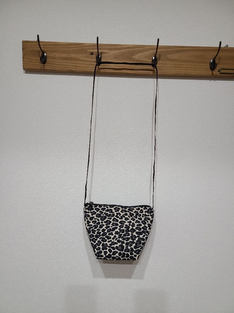 エルベシャプリエ 　ショルダーバッグ　舟型　2884F　パンサーブラン