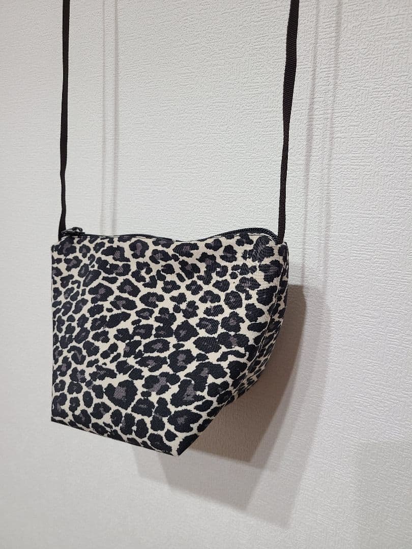 エルベシャプリエ 　ショルダーバッグ　舟型　2884F　パンサーブラン