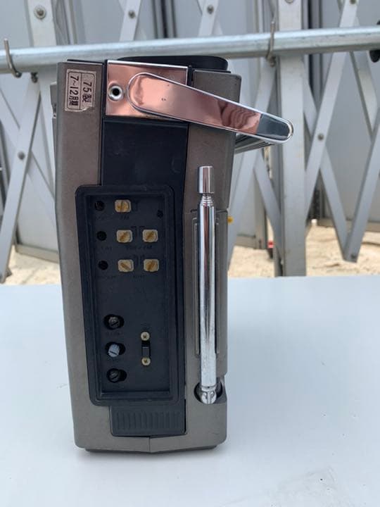 テレビジョン受信機