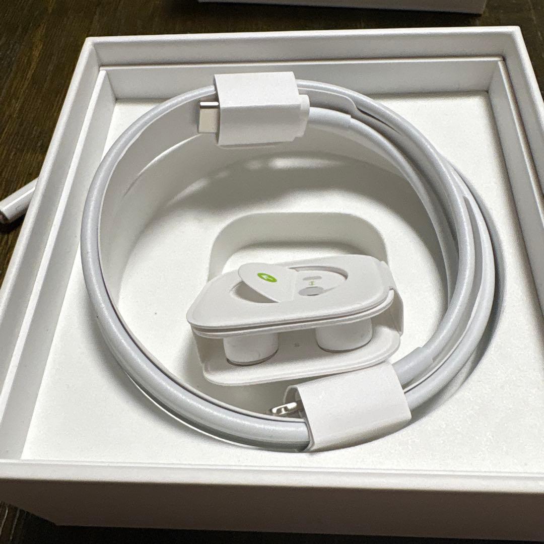 AirPods pro 本体 充電ケース付き