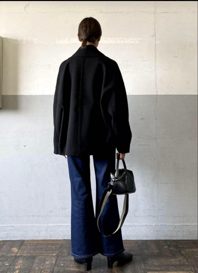 【ADAM ET ROPÉ】ボンディングオーバージャケット