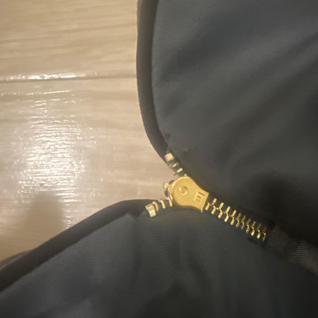 jewels XSサイズ ラメフロントジップハイウエストプリーツミニドレス