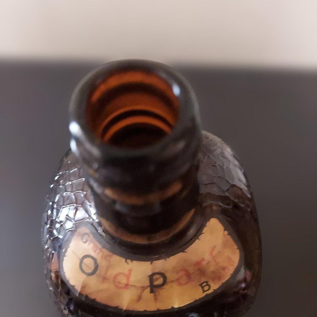 空き瓶　オールドパー