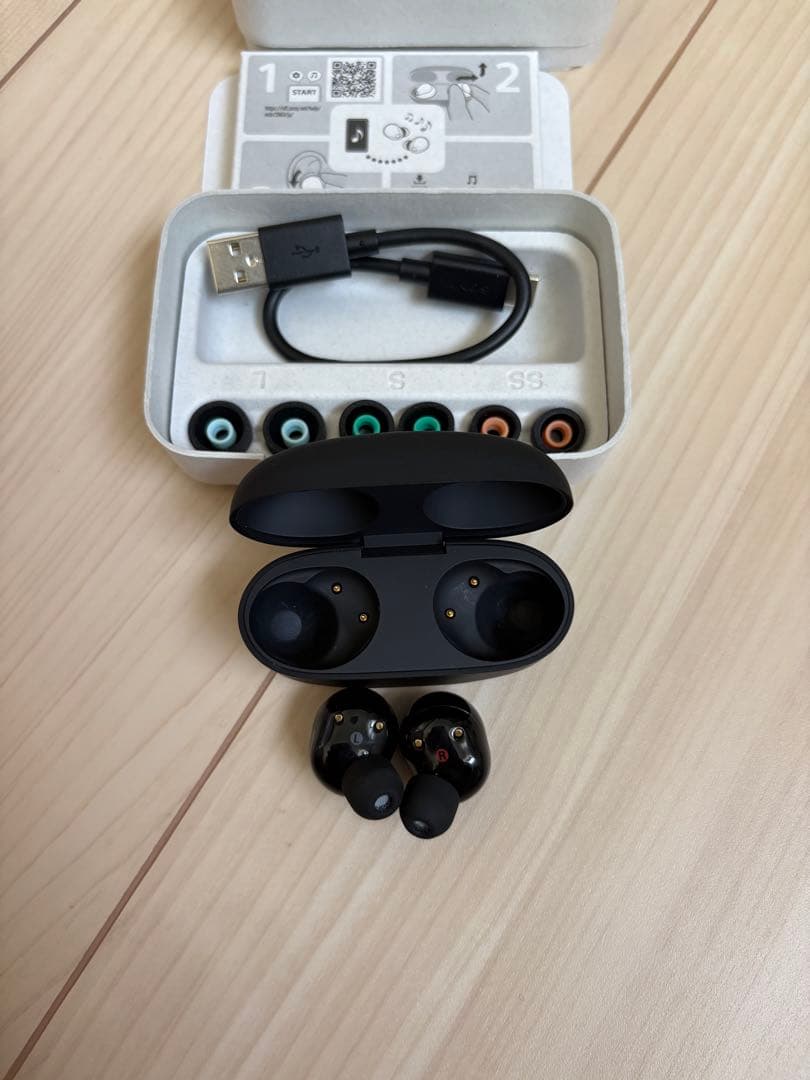 【美品】SONY 1000XM5 シリーズ ワイヤレスイヤホン