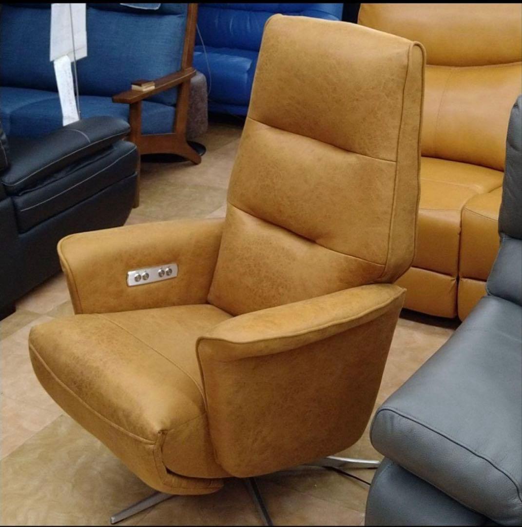 ②キャメル　電動パーソナルチェア　リクライニング　エレノア　ユーズド　中古