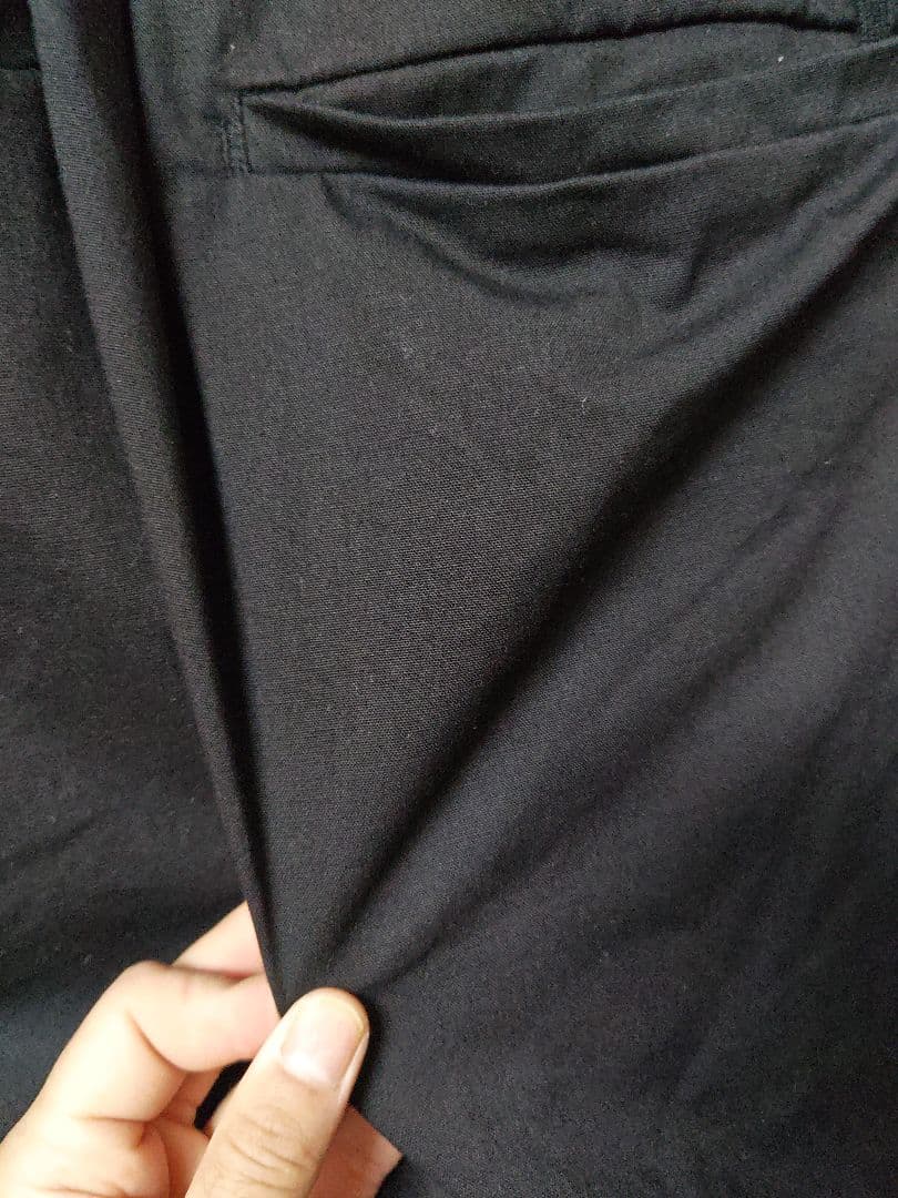 Boris Bidjan Saberi p28.3 M ハーフパンツ