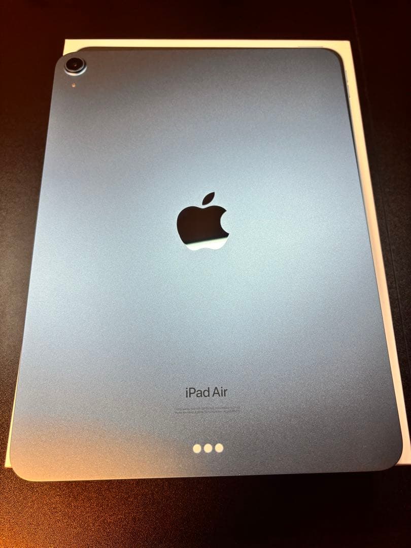 iPad Air 第5世代 ［傷なし　バッテリー100%確認済み］