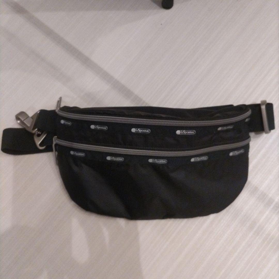 【極美品】レスポートサック　ESSENTIAL BELT BAG　ブラック