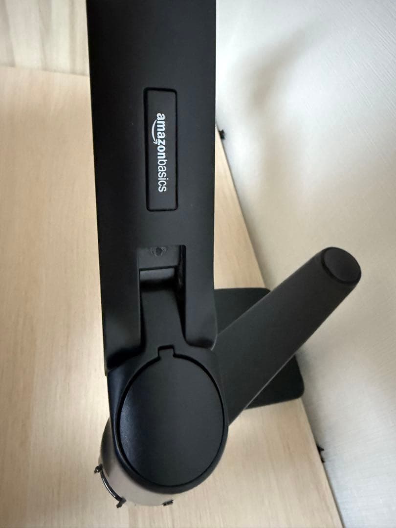 モニターアーム シングル-ディスプレイタイプ 32インチ箱、説明書付き