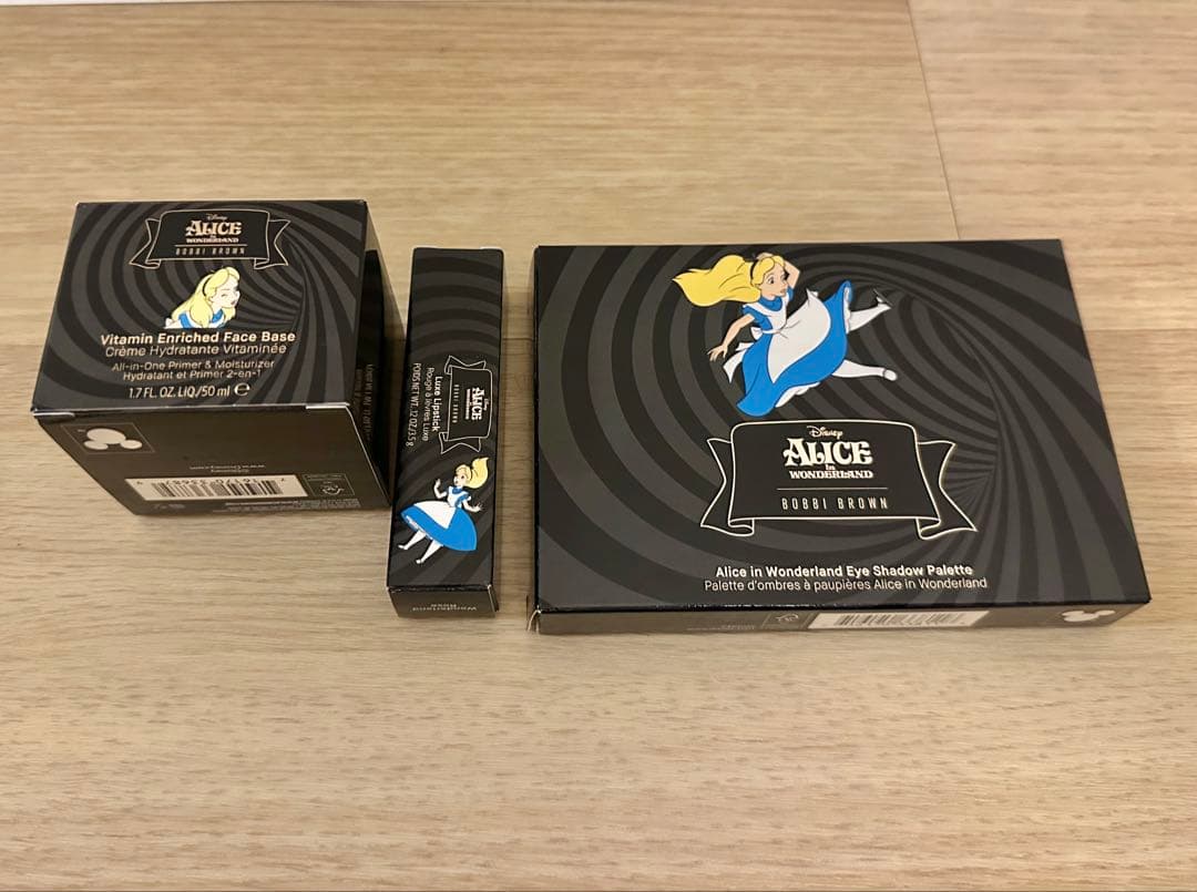 新品3点　ボビイ ブラウン アリス アイシャドウパレット　クリーム　リップ