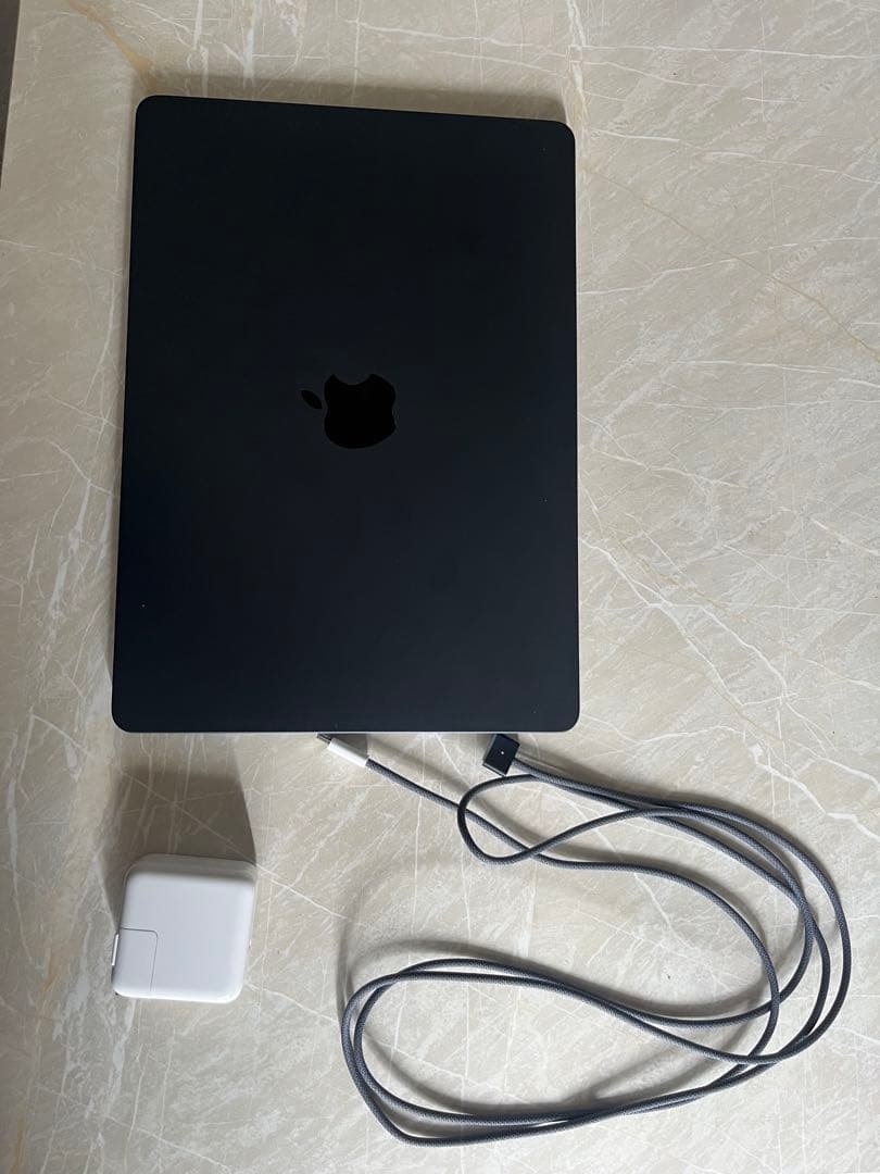 充電容量100% MacBookAirM2 13inch 8GB 256GB