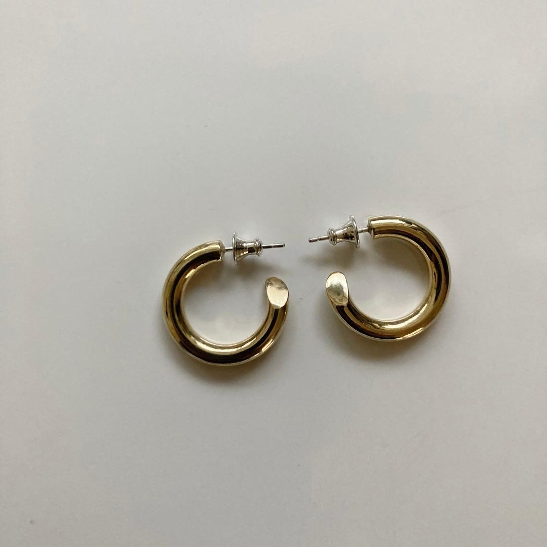 ゴールドカラー シルバー925 701サイズ4×23mm 真鍮　フープピアス