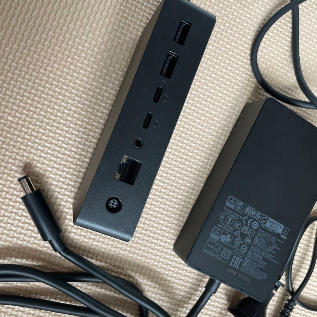 Surface dock 2 純正　充電器　バッテリー　ドック