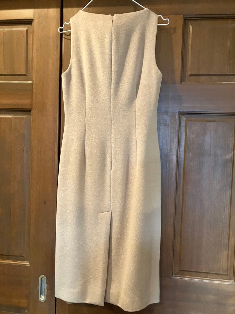 希少　セオリー　ウールとカシミヤ混ノースリーブワンピースとコートアンサンブル