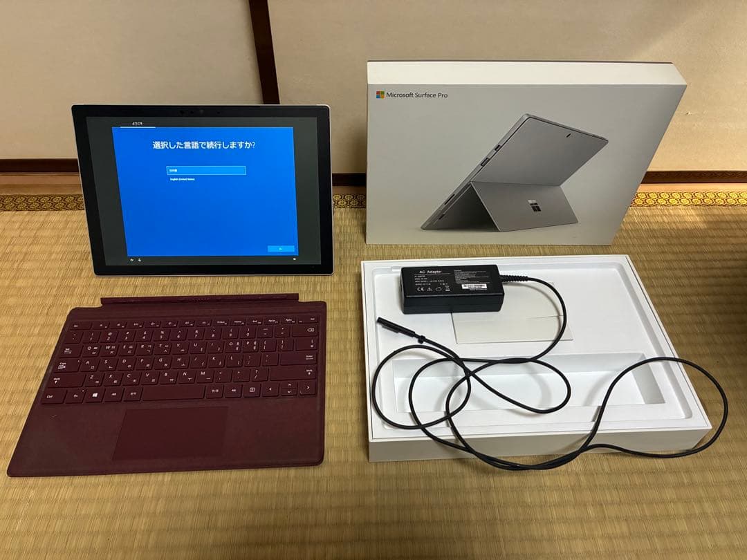 Microsoft Surface Pro 6 本体+キーボード+ 充電器