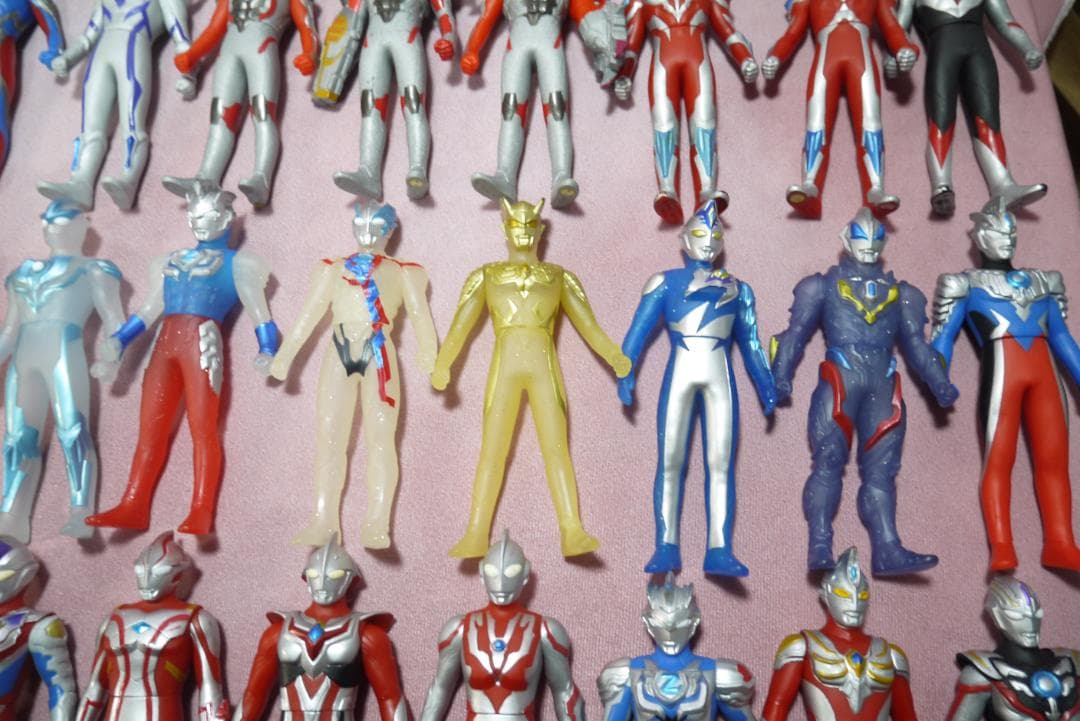 ウルトラヒーローシリーズ500　ウルトラ怪獣シリーズ500　ソフビ　77体