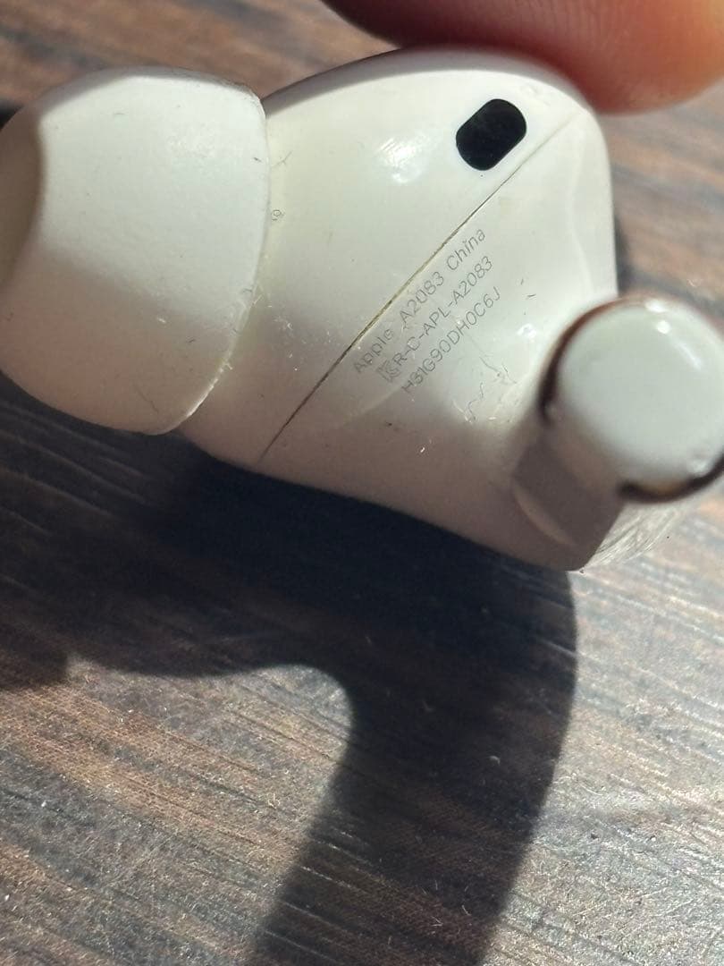 右耳 Apple AirPods Pro 第2世代 正規品 片耳244