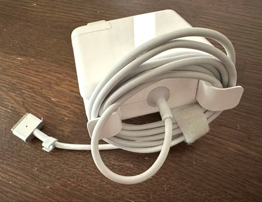 Apple MacBook Pro 2015年モデル　13インチ