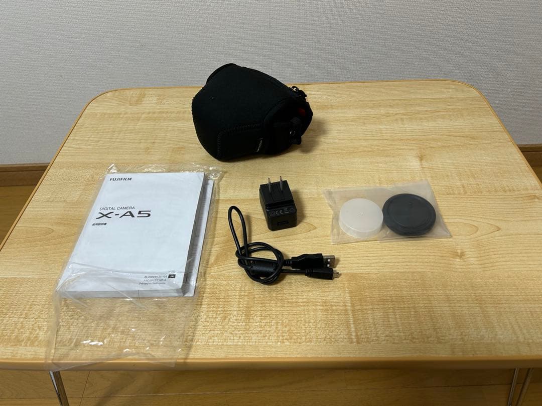 Fujifilm X-A5 ブラウン レンズキット(おまけ付き)