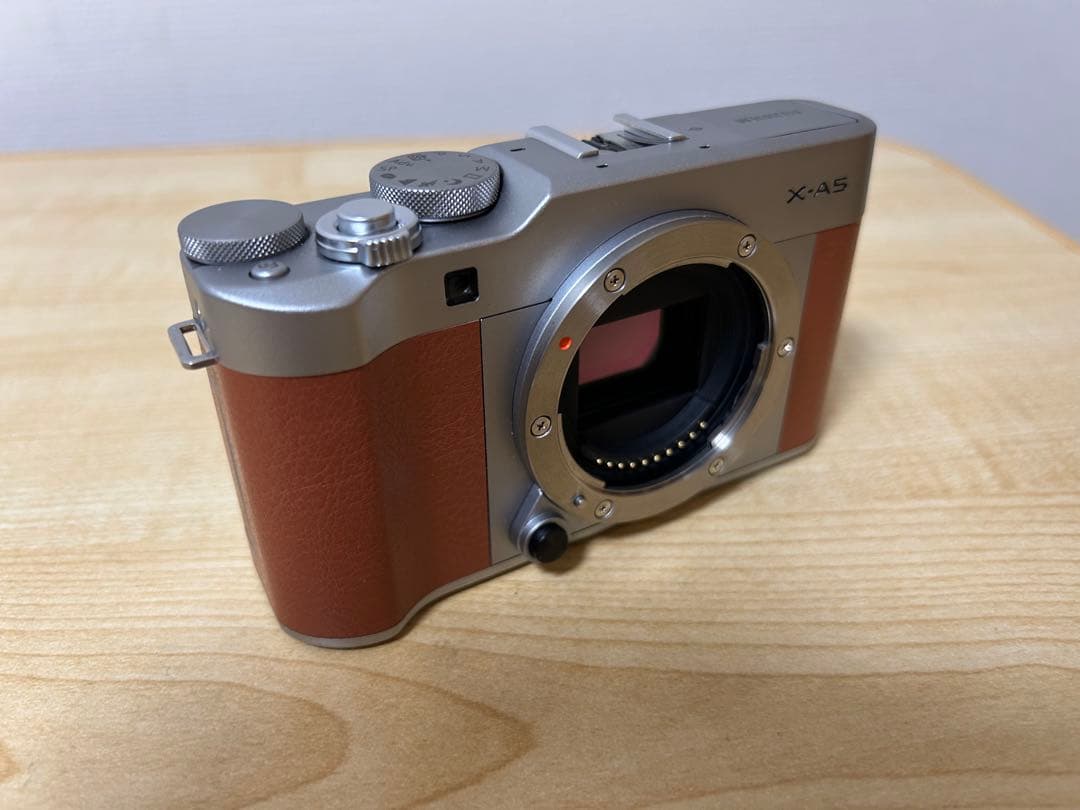 Fujifilm X-A5 ブラウン レンズキット(おまけ付き)