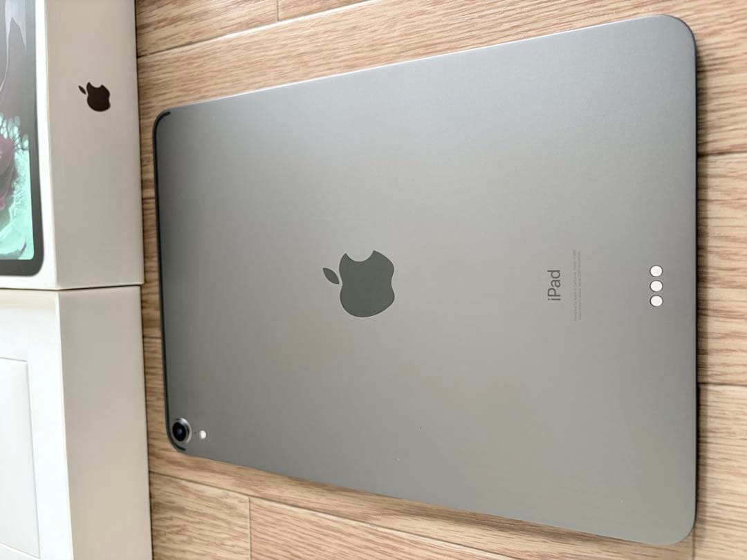美品　iPad Pro11インチ　256GB