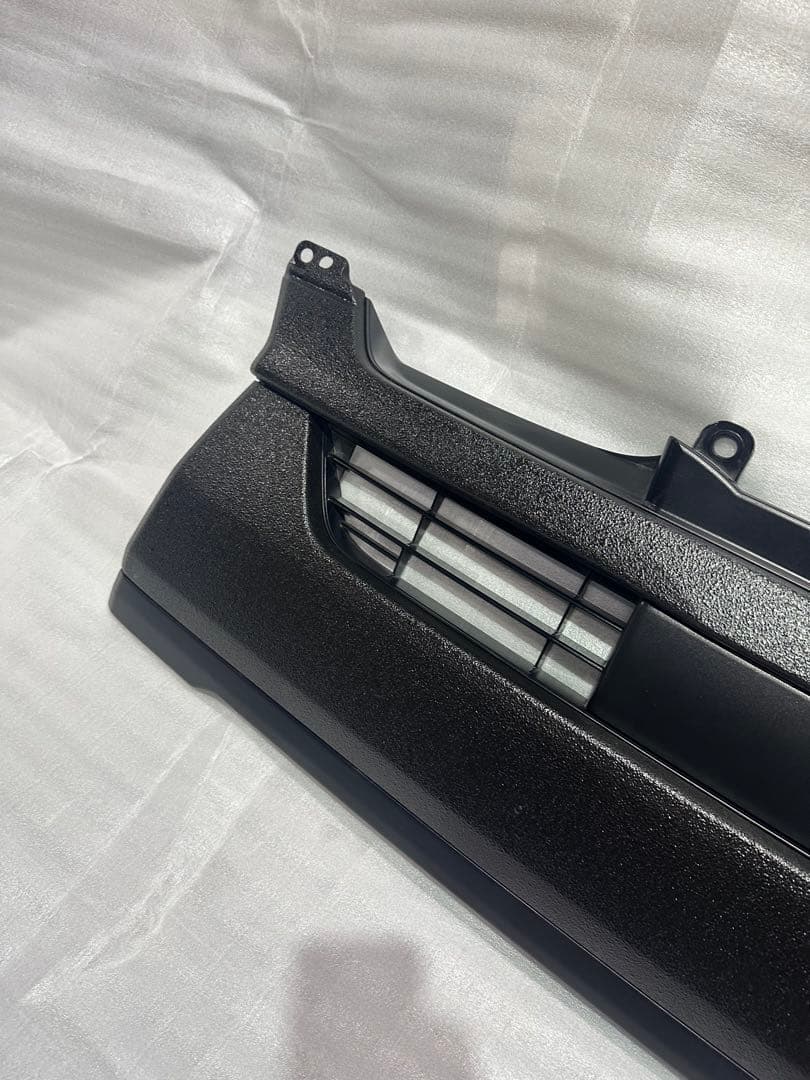 トヨタ純正　ハイエース　フロントグリル 200系　後期