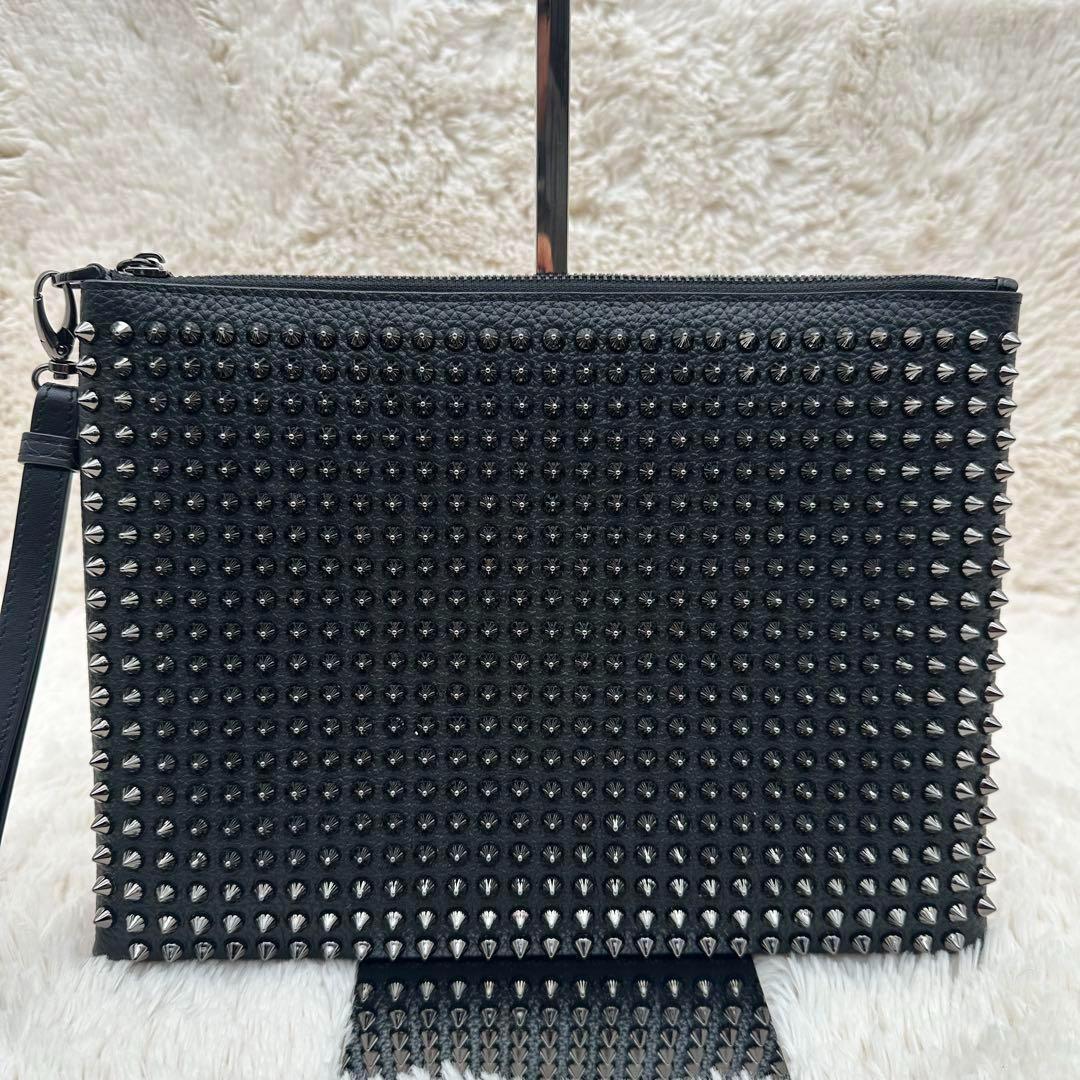 ✨極美品✨箱あり　ルブダン　セカンドバッグ　スタッズ　パネトーネ　シボ革　黒　赤