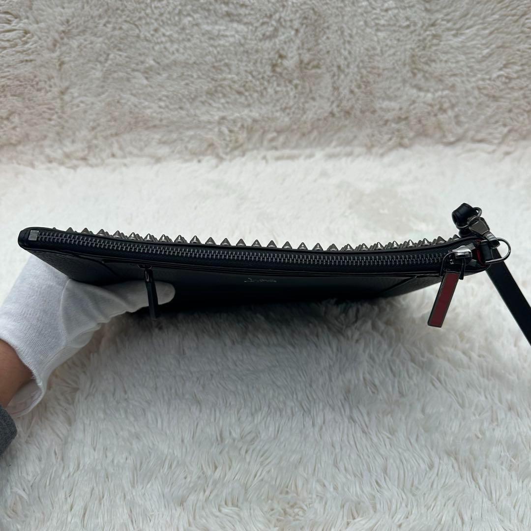 ✨極美品✨箱あり　ルブダン　セカンドバッグ　スタッズ　パネトーネ　シボ革　黒　赤