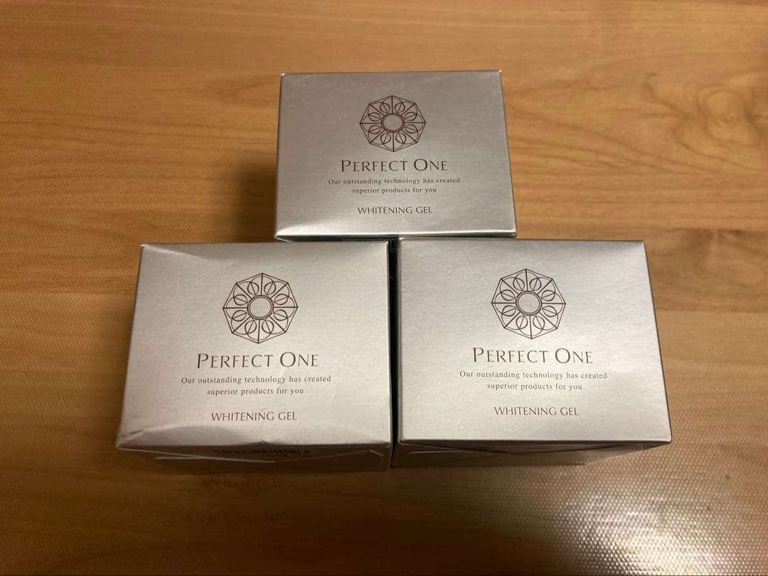 パーフェクトワン　薬用ホワイトニングジェル75g 3個セット