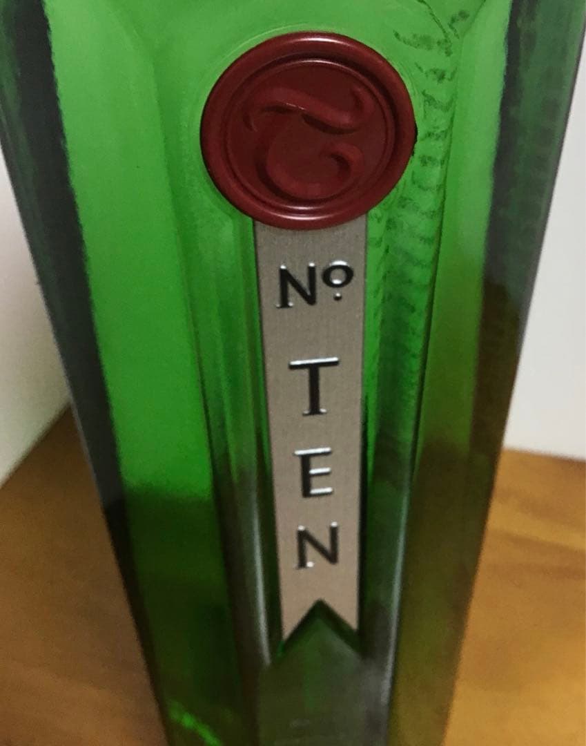 タンカレー No.10 (旧ボトル)