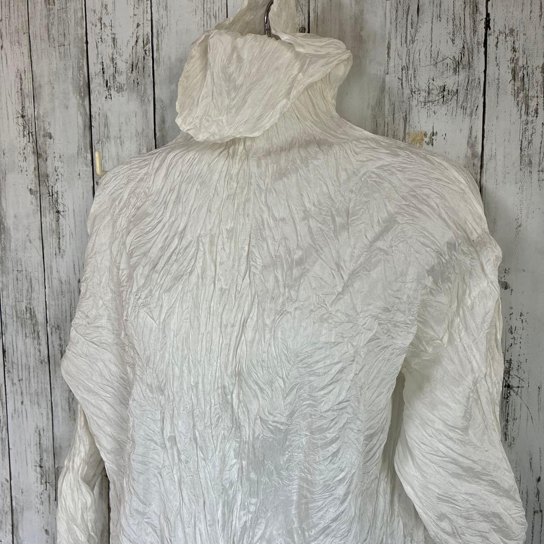 ⭐️ISSEI MIYAKE シワ加工　白