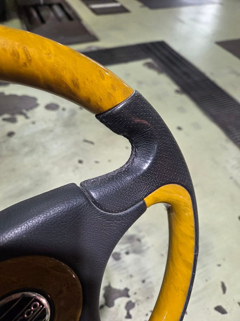 Sparco ホーンボタン　モモステアリング・ハンドル本体 黒/ウッド