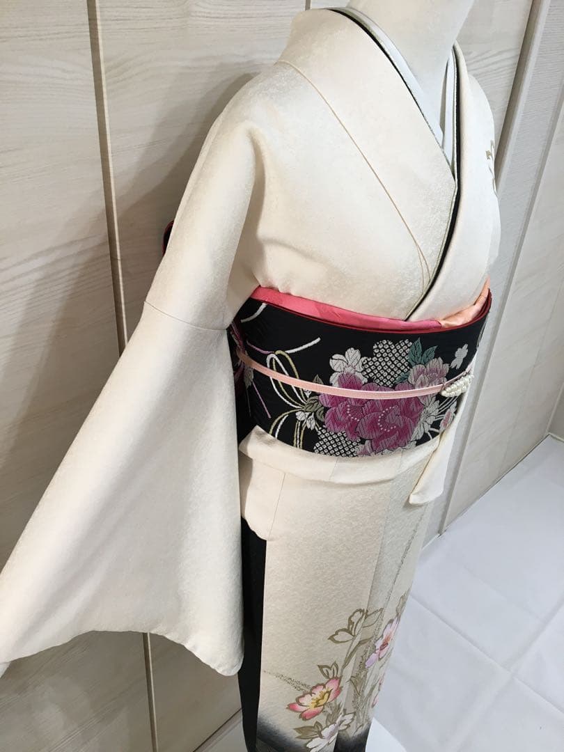 新春価格❗️人気色【訪問着】正絹　友禅