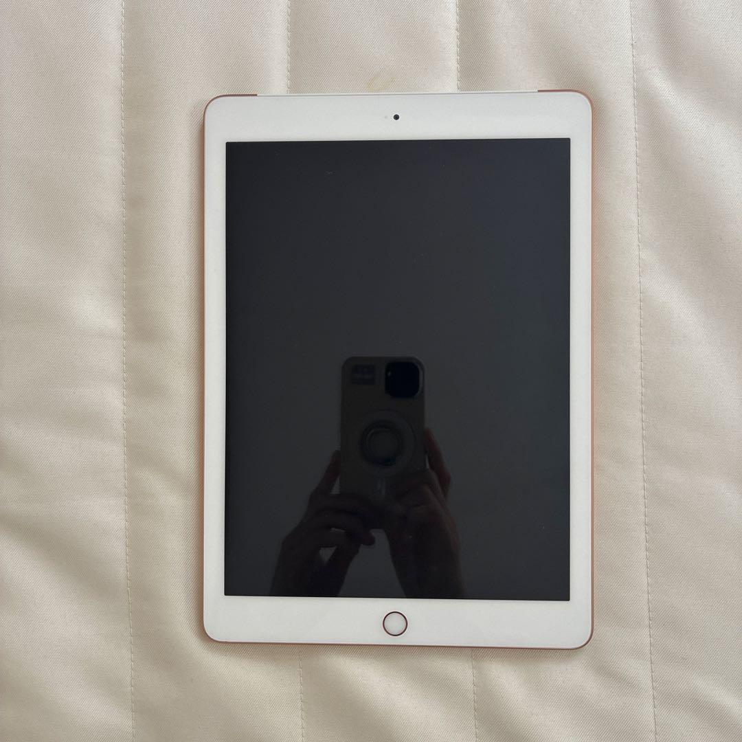 美品　iPad 第6世代 9.7インチ　32GB ローズピンク